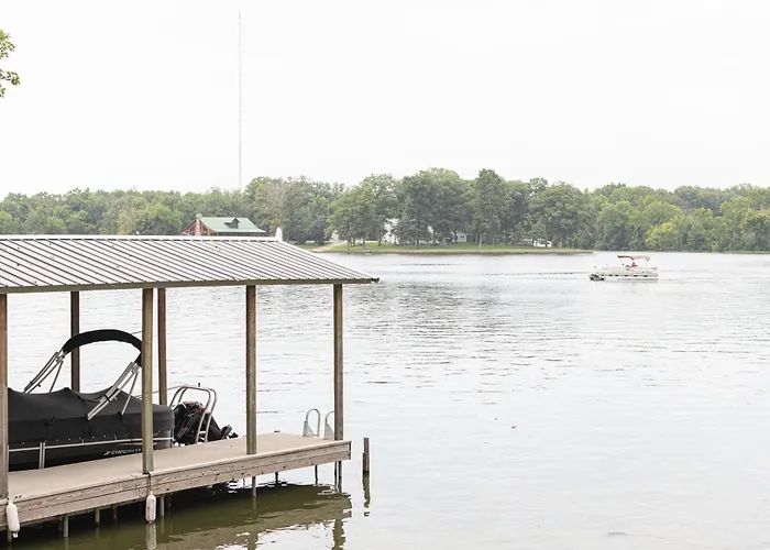 Ferienhaus Campfire Cove Lakefront + 3 Camp Sites Centralia